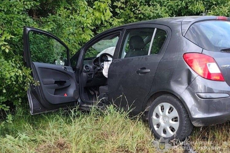 У Луцькому районі «Renault» протаранив «Opel»