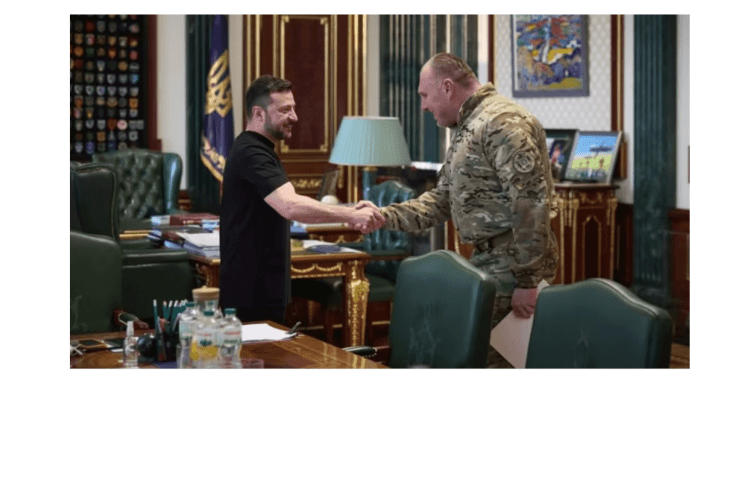 Чому Президент України розцілував голову СБУ