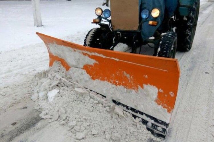 У Луцьку готуються до снігопадів: приготували півтора мільйона для прибирання