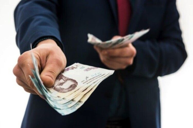 В Україні підвищать мінімальну зарплату
