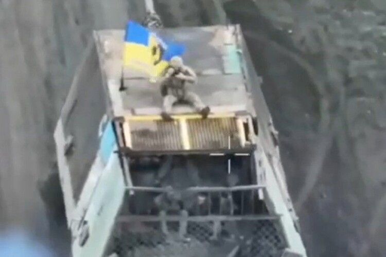 На Краматорському напрямку ЗСУ захопили російський танк-черепаху