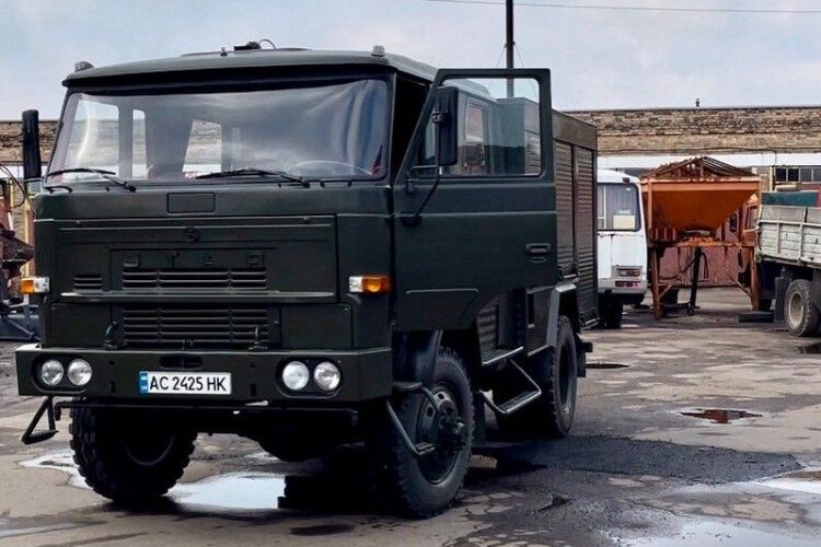 Повнопривідна вантажівка з Волині поїде на фронт