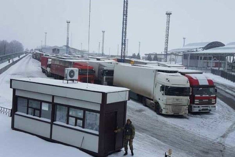 У Ковелі та Голобах видаватимуть обмежену кількість дозволів на міжнародні перевезення