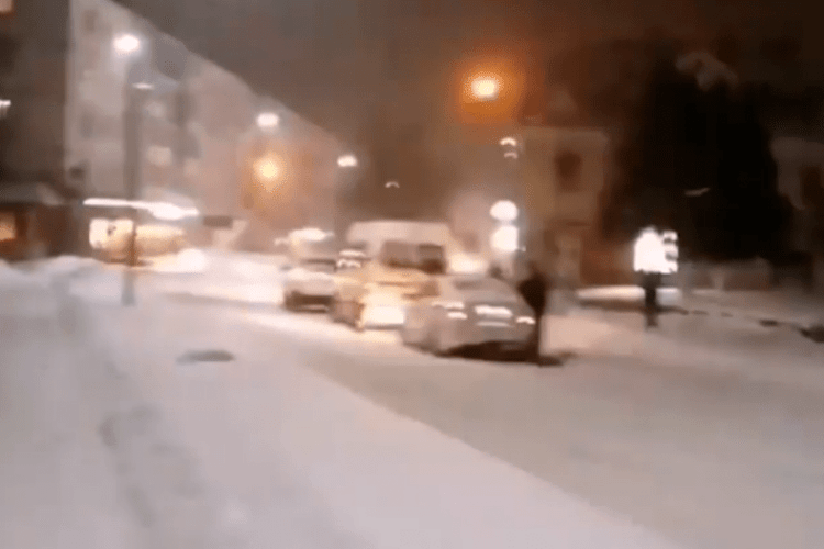 У Володимирі ввечері на світлофорі не розминулись два авто