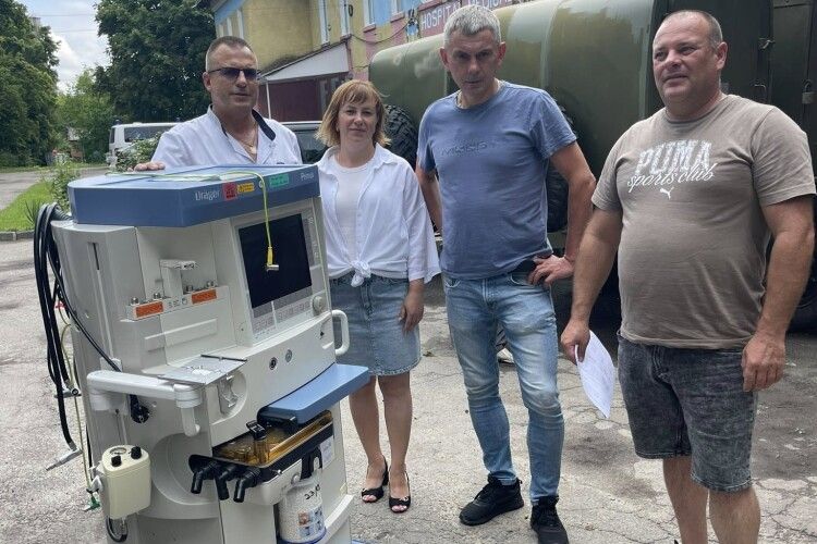 Лікарня на Волині отримала сучасний апарат ШВЛ від партнерів з Німеччини