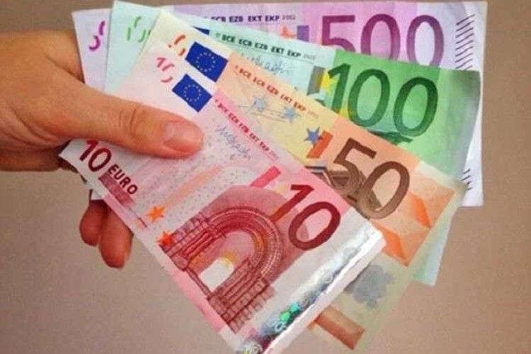 Цьогоріч з обігу вже вилучили чверть мільйона підроблених банкнот євро