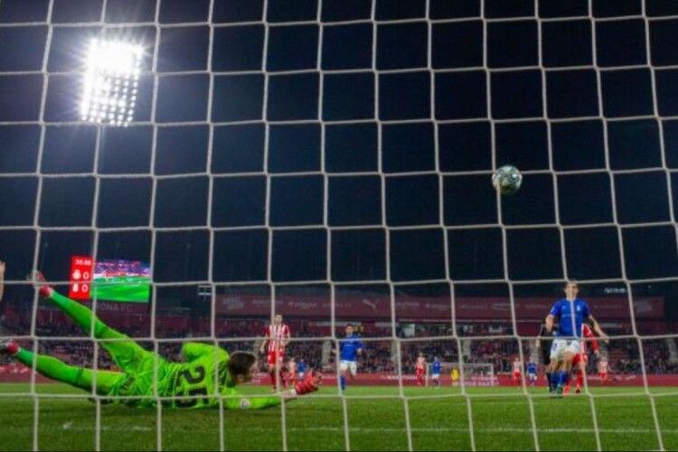 Українець Лунін ефектно відбив пенальті у чемпіонаті Іспанії (Відео)