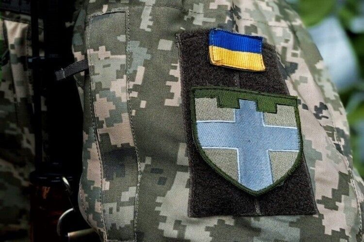 Волинські тероборонівці показали, як знищили рашистів на автобусній зупинці