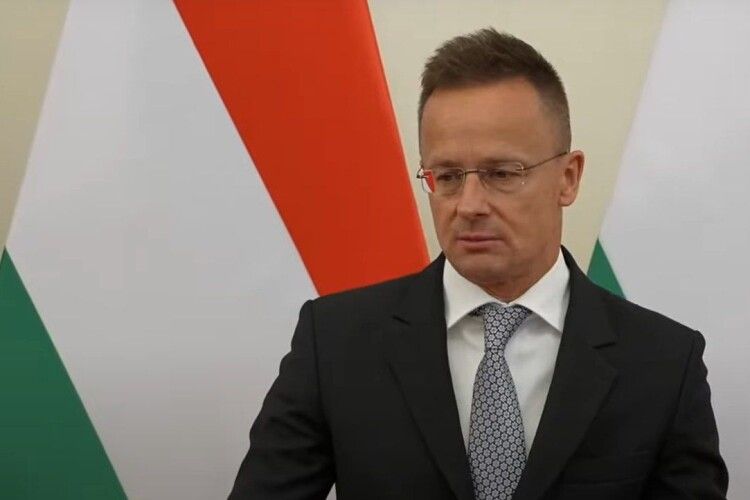 Сійярто регулярно звітував Лаврову про засідання ЄС