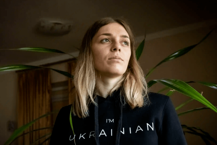 Прикордонниця з Волині розповіла іноземним ЗМІ про російський полон і звільнення (Фото)