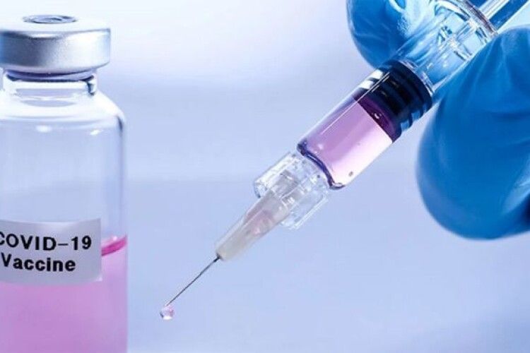 Зеленський підписав ухвалений парламентом закон про реєстрацію вакцин від COVID-19 в авральному порядку