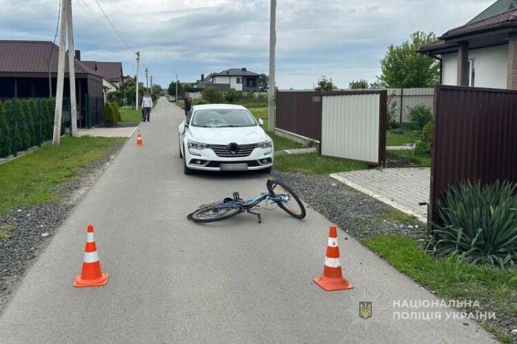 Неподалік Луцька 12-річний велосипедист потрапив під колеса автівки