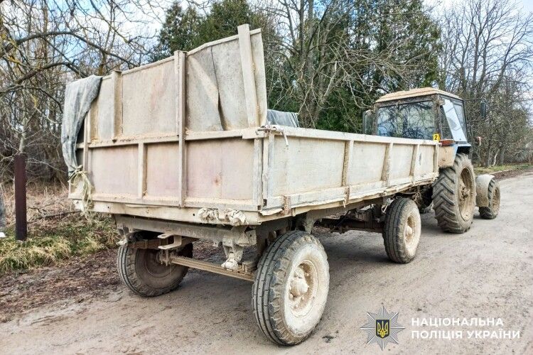 На Рівненщині трактор на смерть задавив охоронця