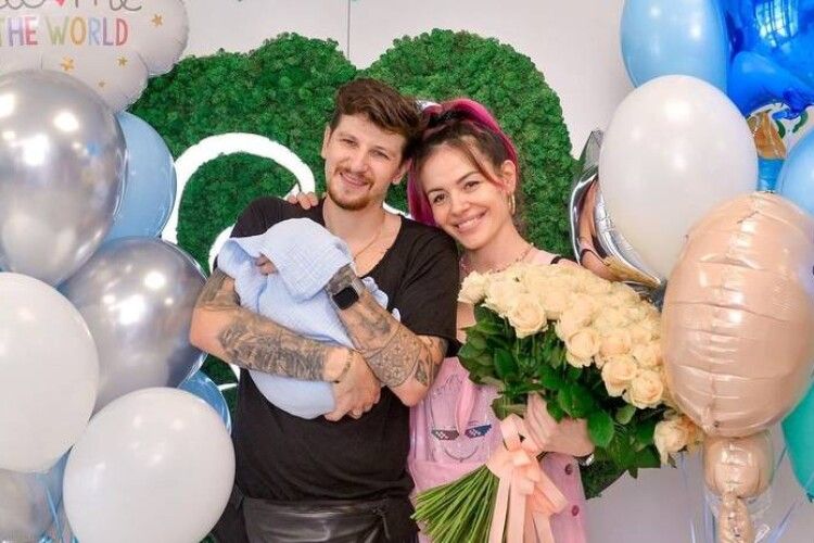 Обов'язки розподілили 50 на 50: MamaRika розповіла про виховання маленького сина