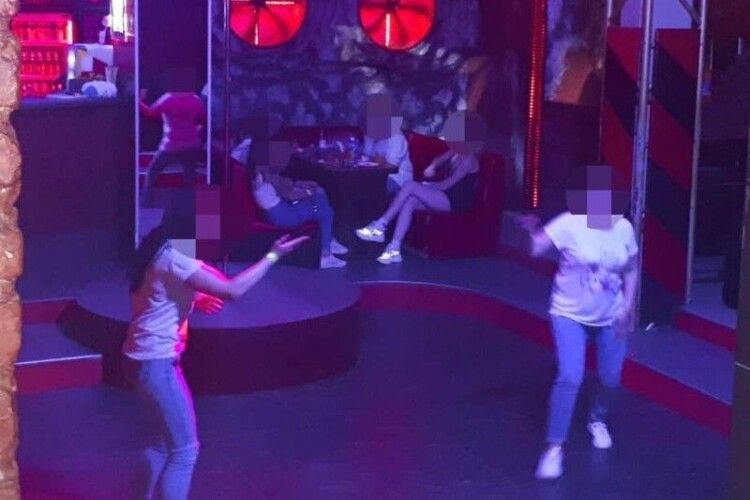 Луцькрада просить Шмигаля дозволити «гудіти» в нічних клубах аж до рання