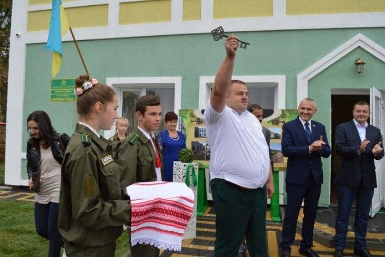 Лісівники Ратніщини відновили приміщення адмінбудівлі та кафе