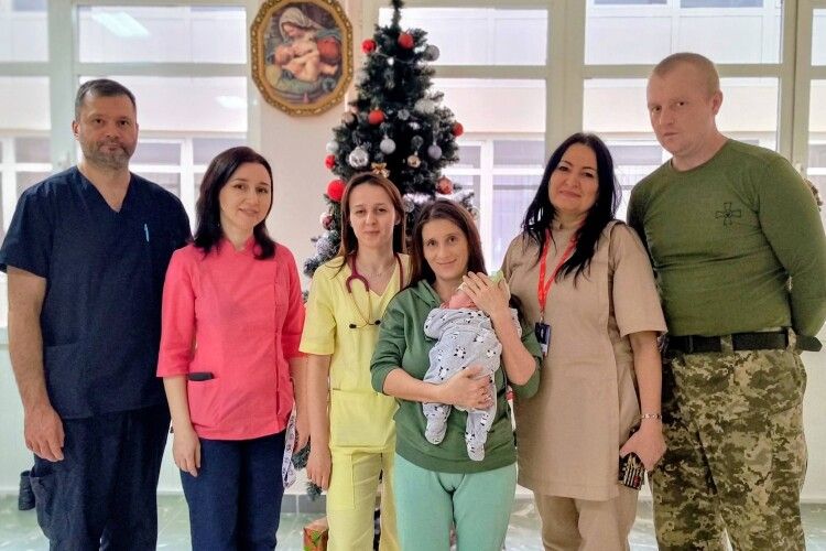 У Львові врятували немовля, яке задихалося через пухлину