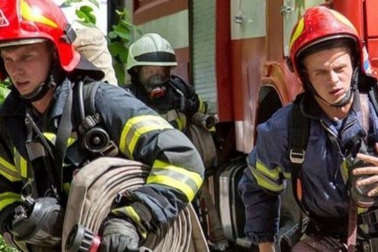 Впродовж минулого тижня пожежники врятували 51 особу та ліквідували 1111 пожеж