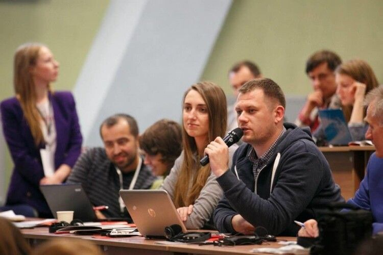 До роботи ТКГ залучили відомих журналістів з Донбасу