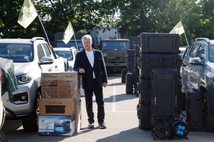 Порошенко передав у війська 25 комплексів «Ай-Петрі», вперше профінансованих спільно із західними союзниками