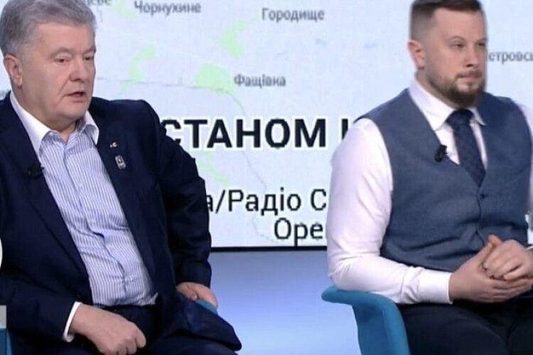 Порошенко закликав владу дати можливість українським та іноземним ЗМІ працювати на фронті, щоб руйнувати інформаційні спецоперації Путіна