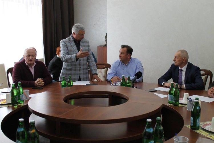 Провідні аграрії Волині озвучили проблемні питання голові облдержадміністрації 