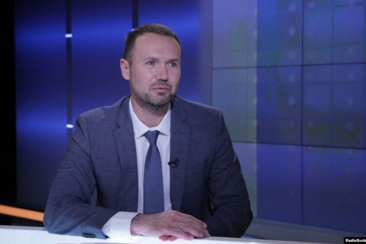 Міністр освіти висловився про зарплату освітянам і про відновлення навчання