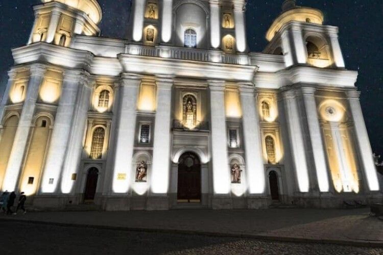 У Луцьку підсвічуватимуть пам’ятки архітектури