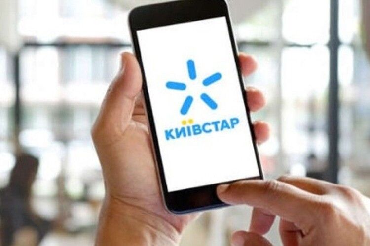 Українські біженці в Європі зможуть не платити за роумінг – умови