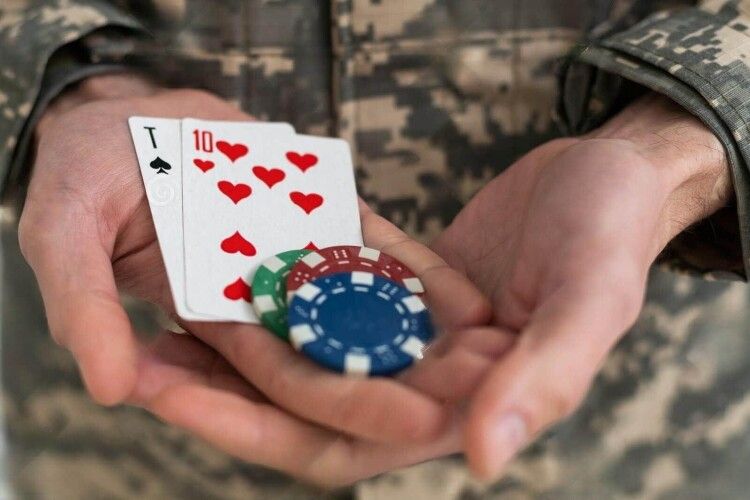 Чому військовослужбовець-ігроман з Тернополя на 5 років загримів до в'язниці