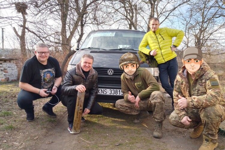 За кошти з благодійних ярмарків учнівський заклад на Волині придбав авто для ЗСУ