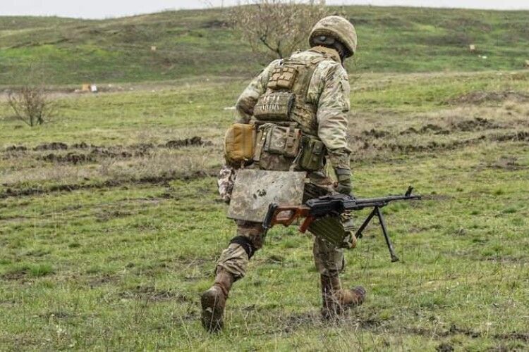 ЗСУ приземлили два російські вертольоти та штурмовик - Генштаб