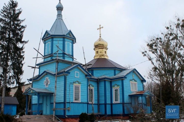 На Іваничівщині священик разом з громадою перейшов до української церкви