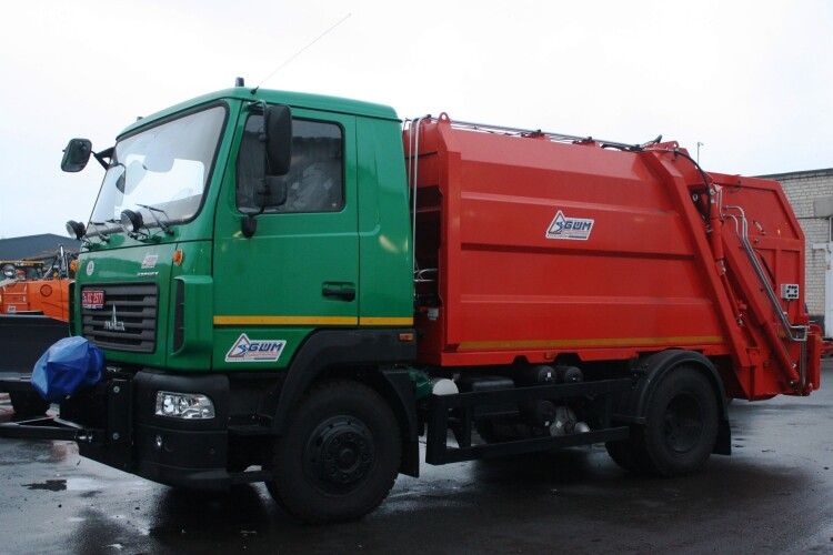 В ОТГ на Волині придбали сміттєвоз  (Фото)