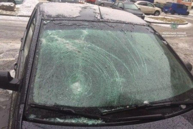 На Арцеулова льодяна борулька атакувала «Ford» (фото)