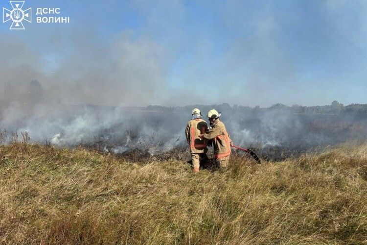 На Волині чоловік спричинив пожежу і втік