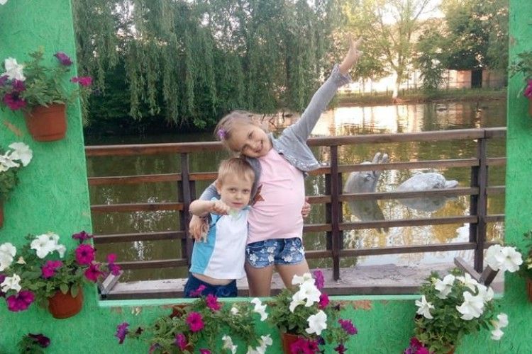 Першого червня у Луцький зоопарк пускатимуть двох дітлахів на один квиток