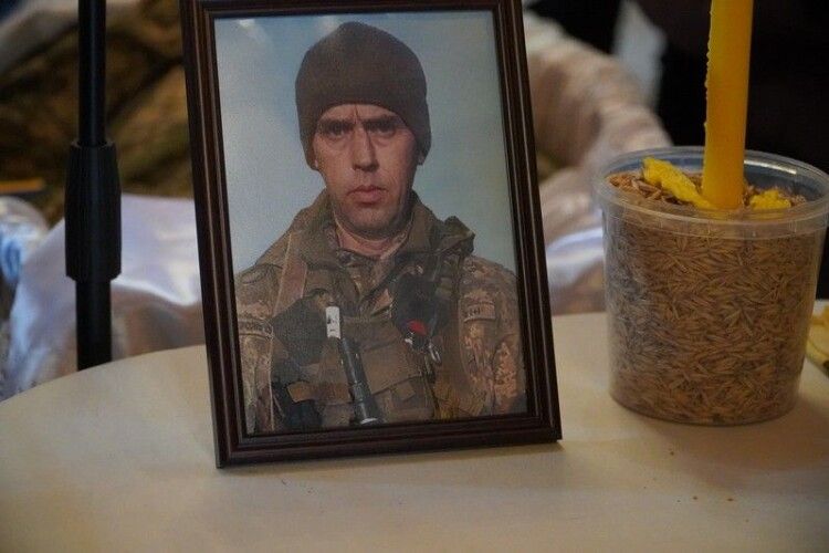 Сьогодні у Володимирі попрощалися із штаб-сержантом, який загинув на передовій