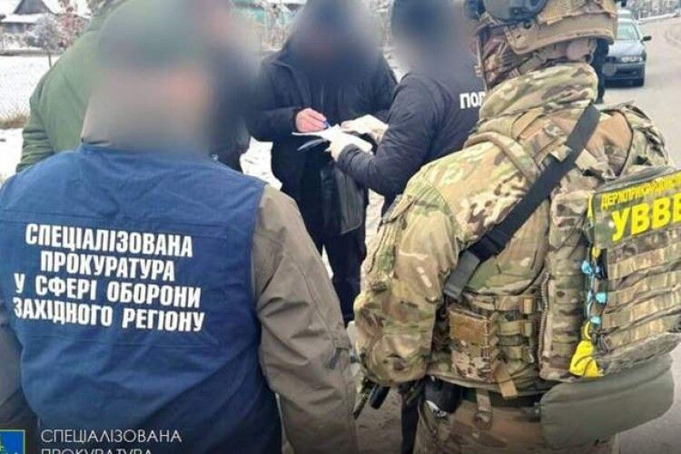 Прикордонник, який крав ліс на Волині, відбувся умовним терміном