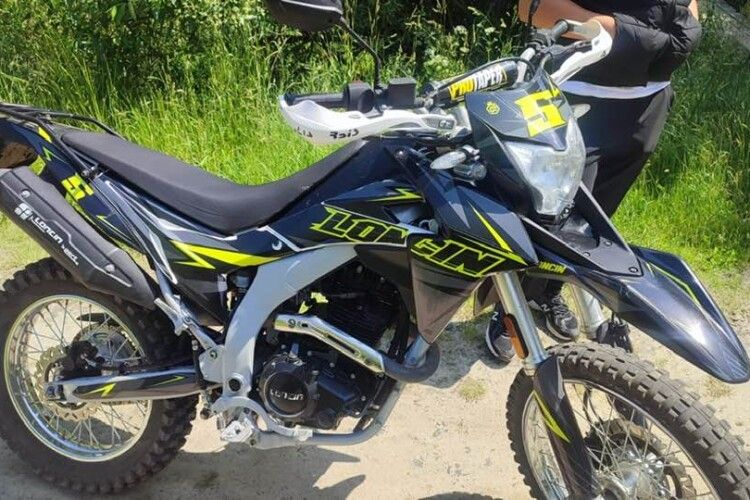 На Волині оштрафували батьків 15-річного мотоцикліста за керування без прав
