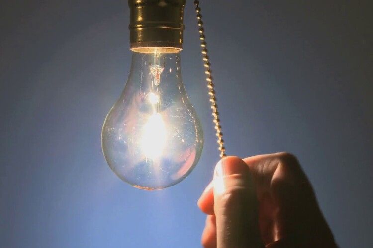 Кому сьогодні на Волині вимикатимуть світло