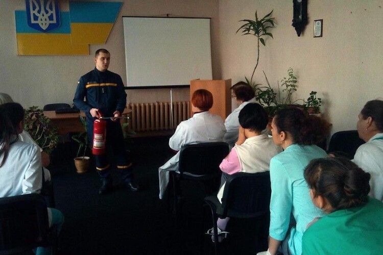Рятувальники провели навчання з персоналом Старовижівської районної лікарні