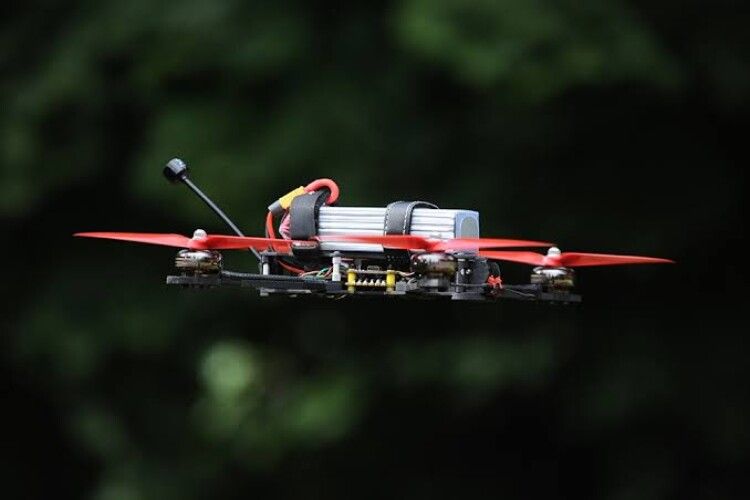 Li-Ion акумулятори для FPV дронів: переваги для тривалих польотів