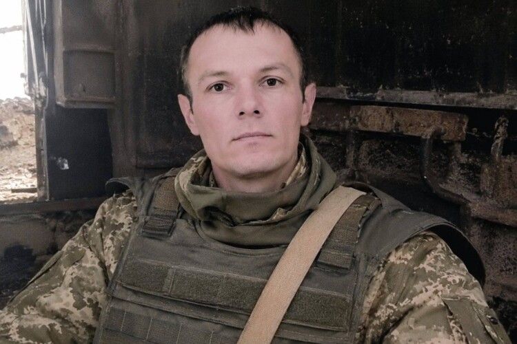 У бандерівській громаді на Волині просять гідно провести в останню путь Героя «на щиті» 