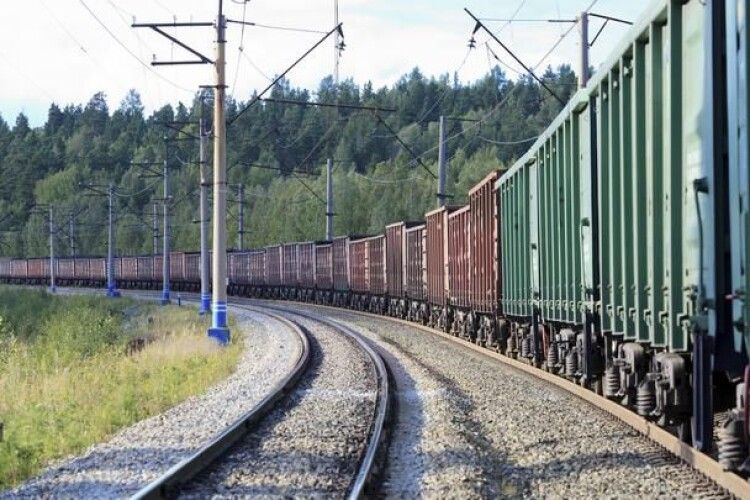 Батьки велосипедиста, який загинув під потягом на Рівненщині, відсудили  в «Укрзалізниці» 200 тис. грн 