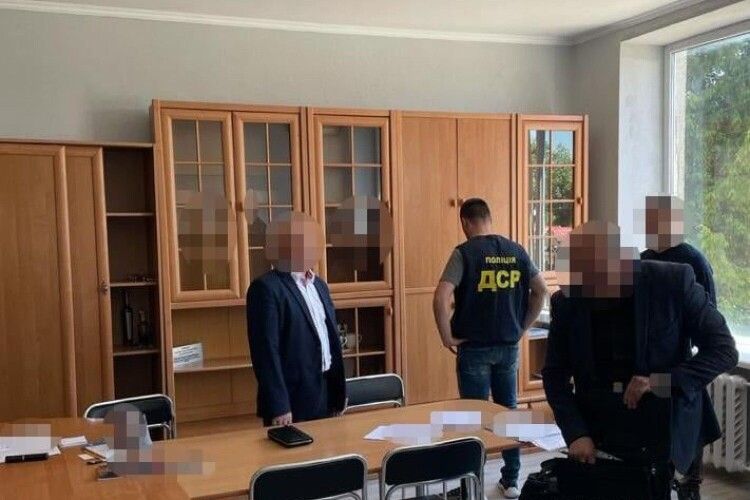У Волинському виші відреагували на виявлення проректора-хабарника
