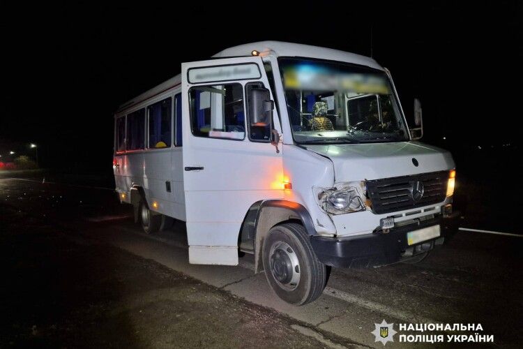 На трасі «Устилуг-Луцьк-Рівне» під колесами маршрутки загинула пенсіонерка