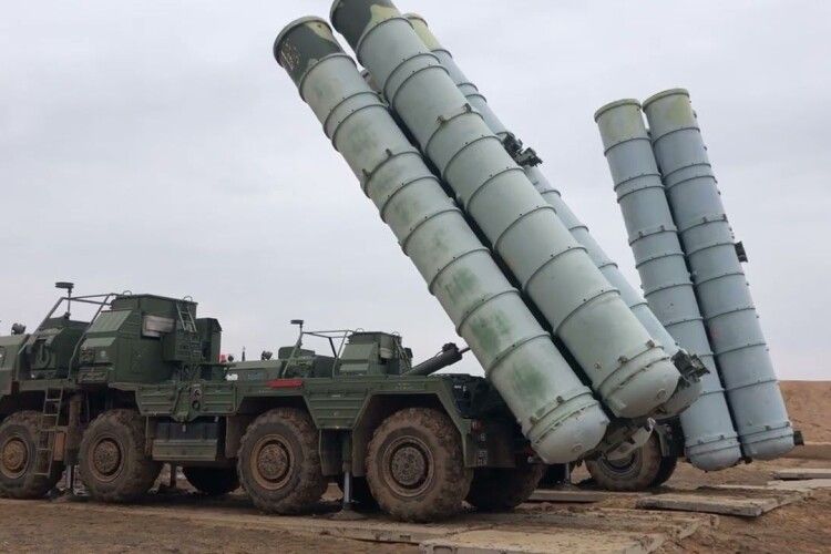 росія вивезла з білорусі частину ЗРК С-400 - ЗМІ