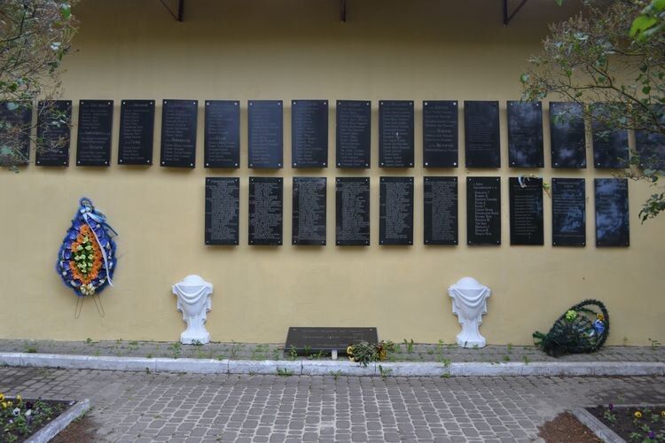 Лучани вшанують пам’ять жертв розстрілу у Луцькій тюрмі 23 червня 1941 року