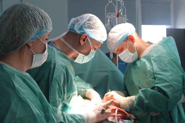 Жителю Маневиччини у Ковелі пересадили нирку (Фото 18+)